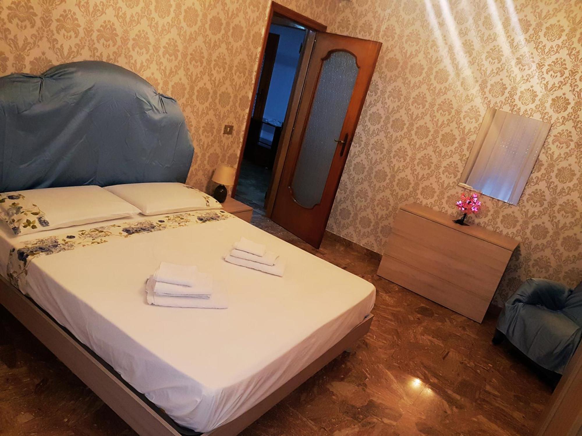 Ferienwohnung La Dimora Di Antonietta - Centro Storico Neapel Exterior foto